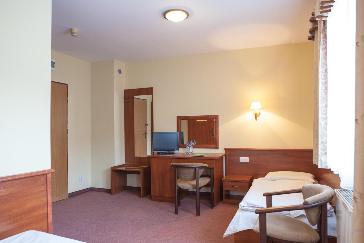 Hotel Przedwiosnie Maslow  Exterior photo